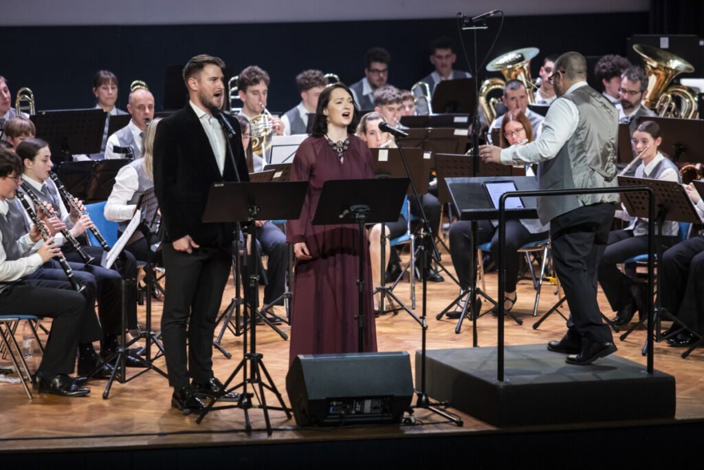 Alain Ramdini Povezani v glasbi: dobrodelni koncert v Avditoriju Portorož zbral več ...